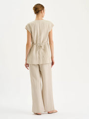 beige